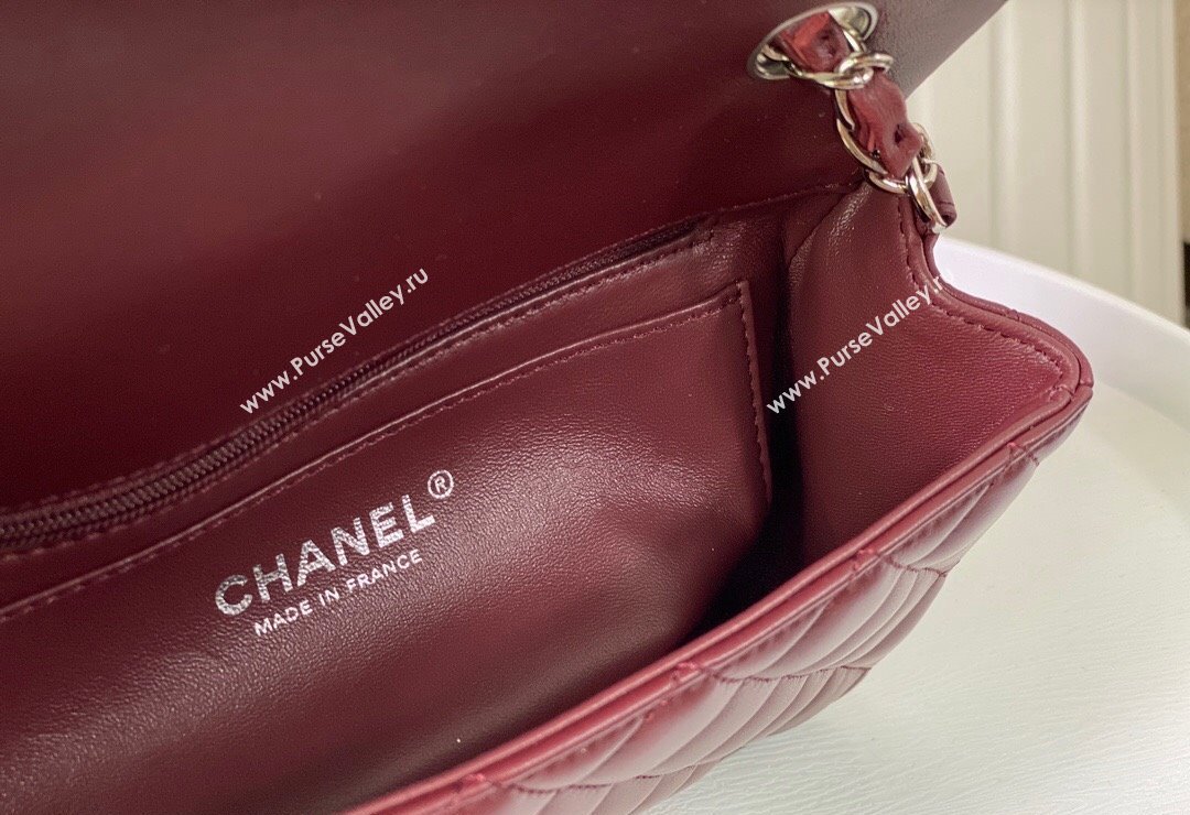 Chanel Lambskin Classic Mini Flap Bag A69900 Burgundy/Silver 2023 (sm-2312260134)