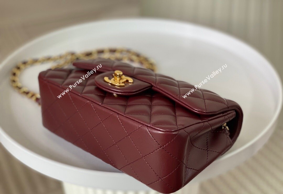 Chanel Lambskin Classic Mini Flap Bag A69900 Burgundy/Gold 2023 (sm-2312260135)