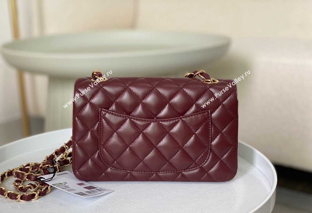 Chanel Lambskin Classic Mini Flap Bag A69900 Burgundy/Gold 2023 (sm-2312260135)