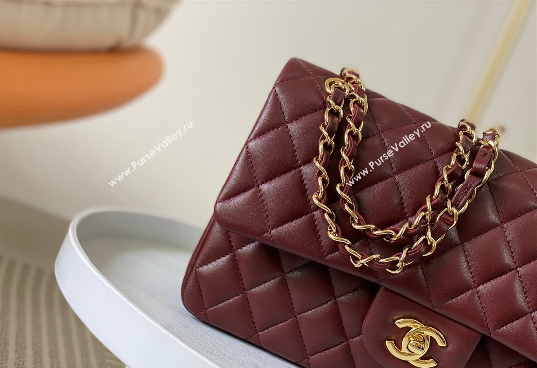 Chanel Lambskin Classic Medium Flap Bag A01112 Burgundy/Gold 2023 (sm-2312260139)