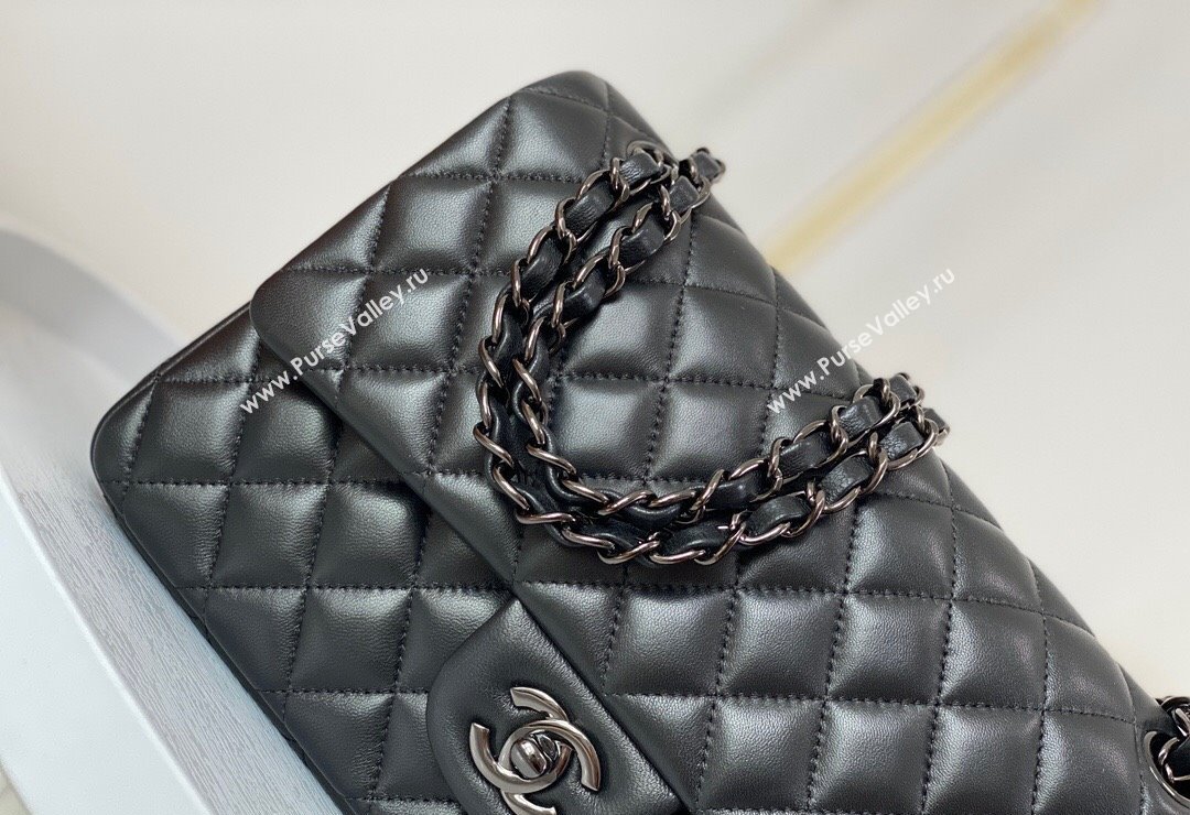 Chanel Lambskin Classic Medium Flap Bag A01112 Black/Gunmetal 2023 (sm-2312260158)