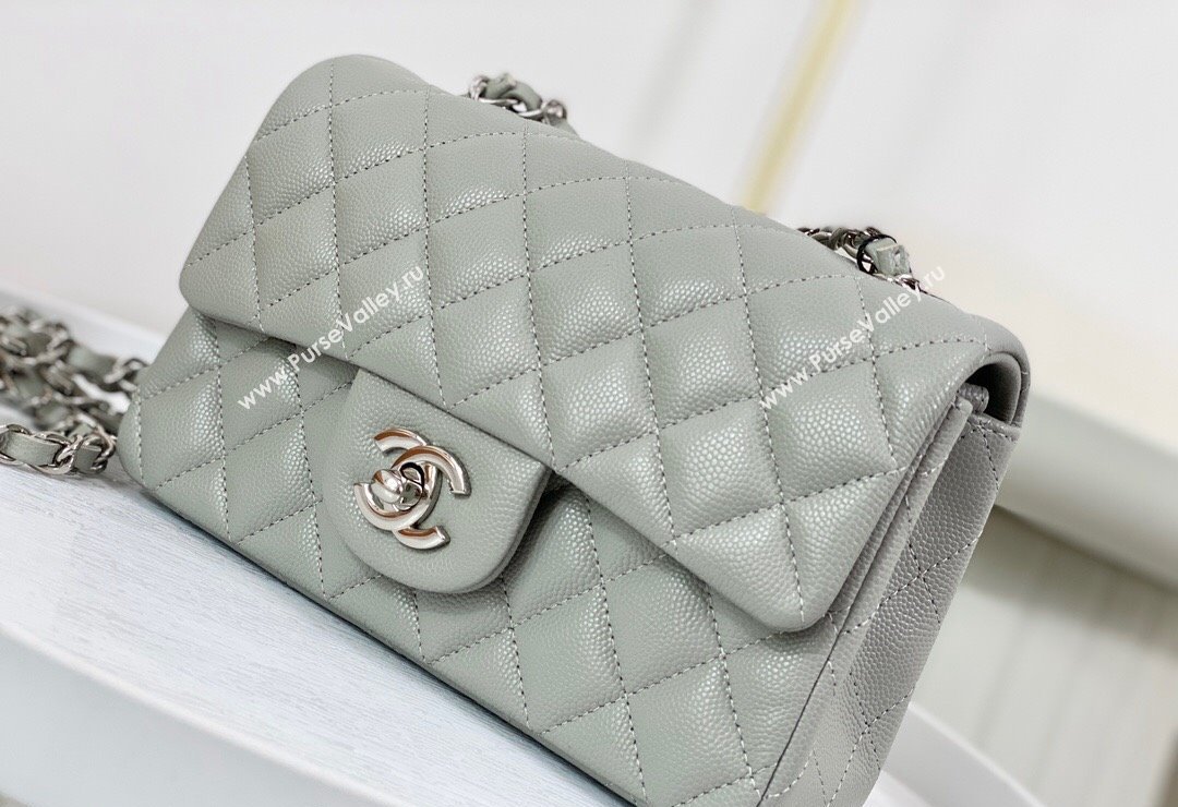 Chanel Grained Calfskin Classic Mini Flap Bag A69900 Light Grey/Silver 2023 (SM-231227011)