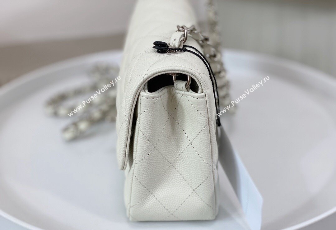 Chanel Grained Calfskin Classic Mini Flap Bag A69900 White/Silver 2023 (SM-231227030)