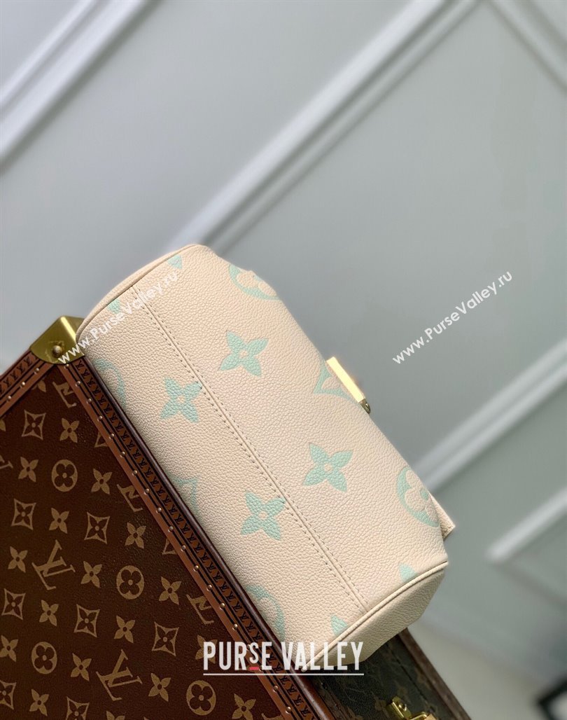 Louis Vuitton Favorite Shoulder Bag in Bicolor Empreinte Monogram Leather M45859 White/Light Green 2023 (KI-231227070)