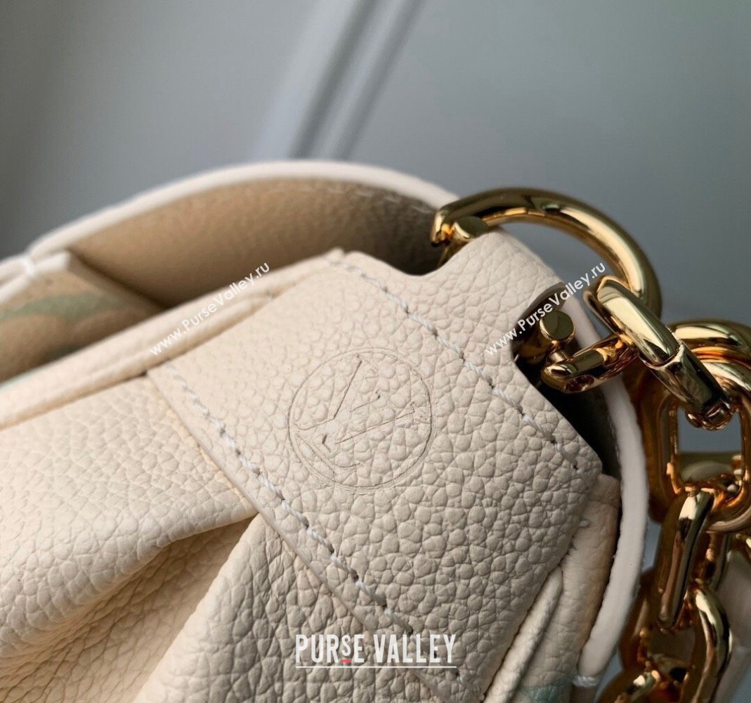 Louis Vuitton Favorite Shoulder Bag in Bicolor Empreinte Monogram Leather M45859 White/Light Green 2023 (KI-231227070)