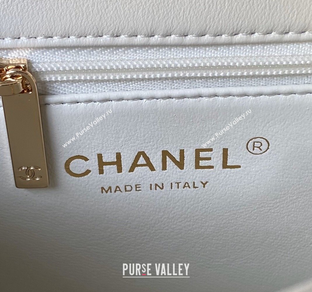 Chanel Shiny Calfskin Small Flap Bag with Top handle AS4543 White 2023 (yezi-231226064)