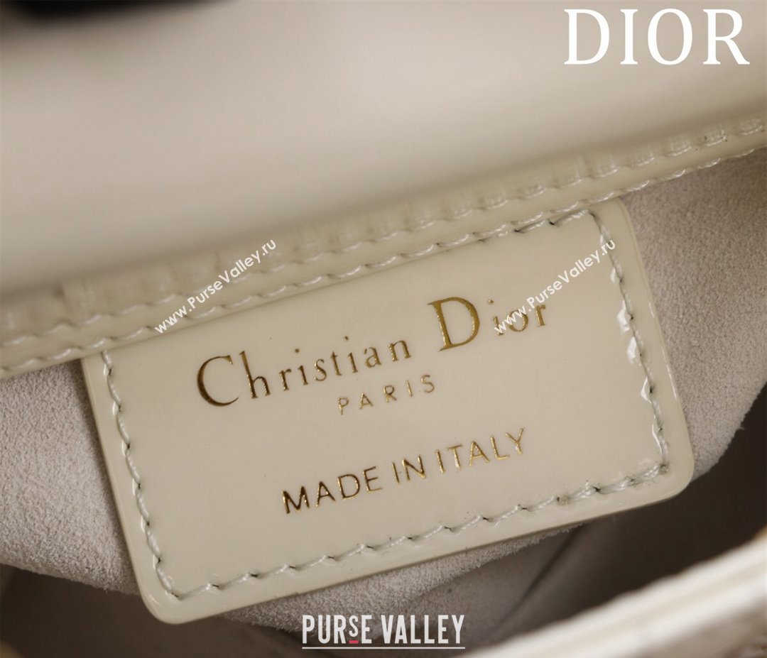 Dior Micro Lady Dior Bag in Patent Leather White/Gold 2023 M0856 (XXG-231228094)