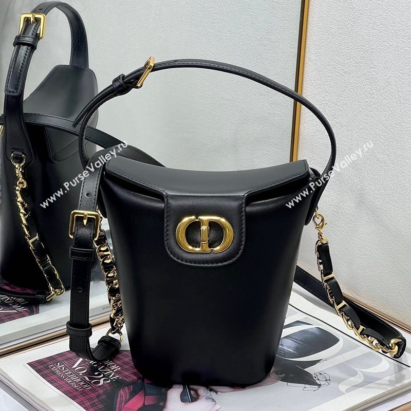 Dior 30 Montaigne Dior Amber Mini Bucket Bag in Calfskin Black 2023 8833 (XXG-231228098)