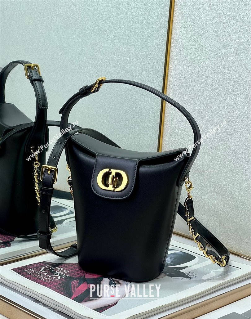 Dior 30 Montaigne Dior Amber Mini Bucket Bag in Calfskin Black 2023 8833 (XXG-231228098)