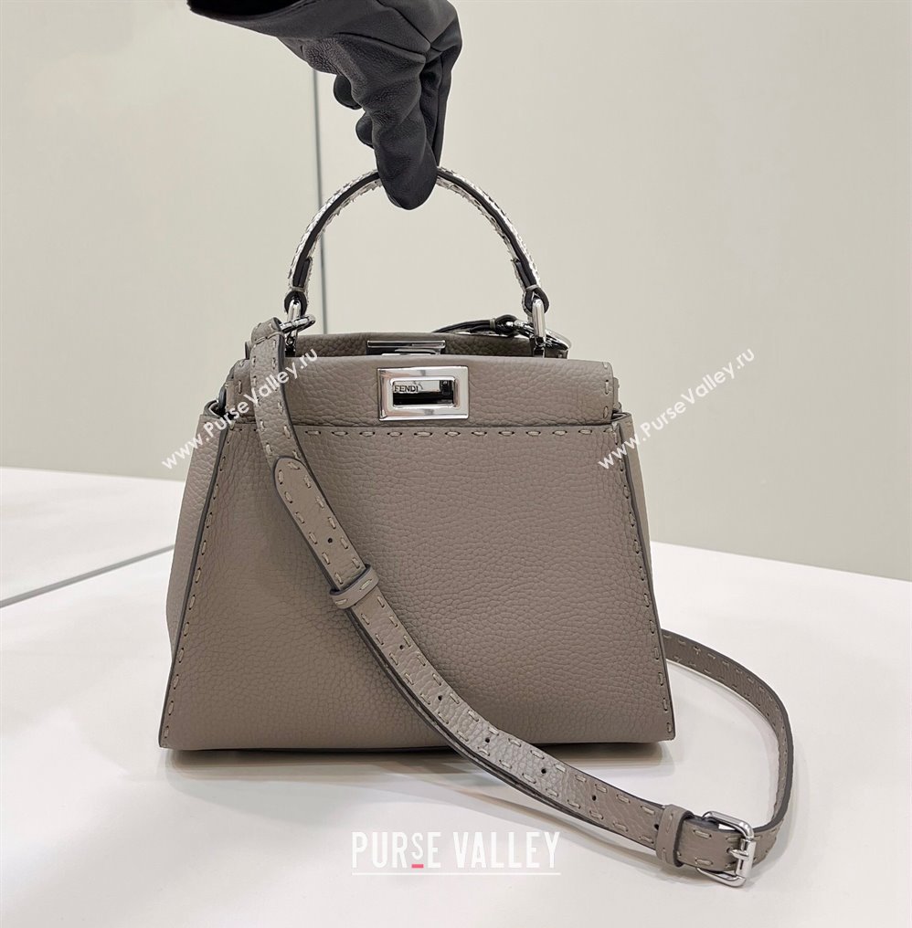 Fendi Peekaboo Mini Bag in Grained Leather and Snakeskin with Oversized topstitching Dove Grey 2023 8551 top (CL-231228123)