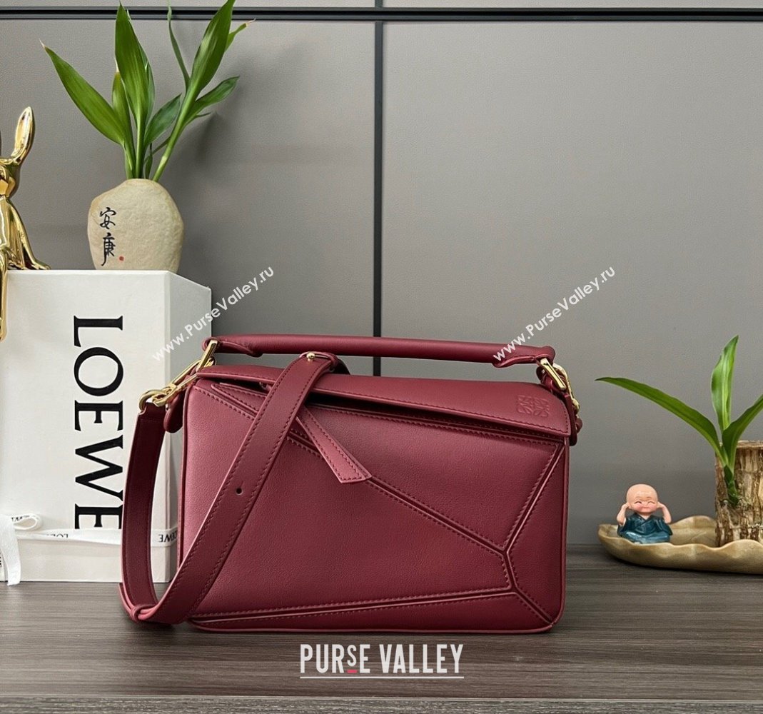 Loewe Small Puzzle Edge bag in Classic Calfskin Burgundy 2023 261801 (Ys-231229116)