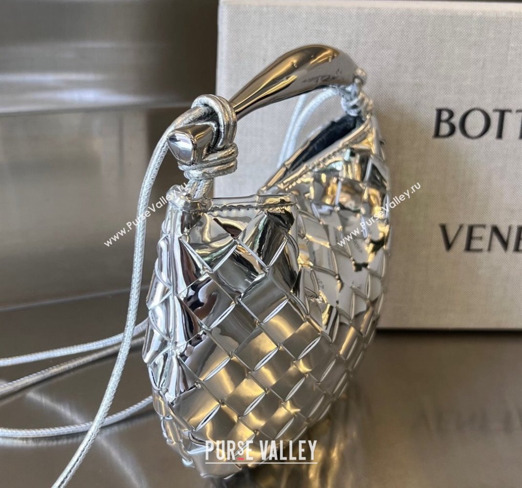 Bottega Veneta Mini Sardine Bag in Intrecciato Laminated Leather Silver 2023 744267 (WT-231226003)