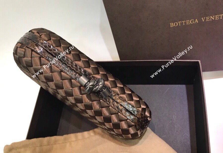 Bottega Veneta Small Silk Woven Knot Clutch with Snakeskin Trim Brown 2023 BV8651 (WT-231226049)