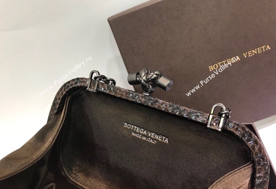 Bottega Veneta Small Silk Woven Knot Clutch with Snakeskin Trim Brown 2023 BV8651 (WT-231226049)