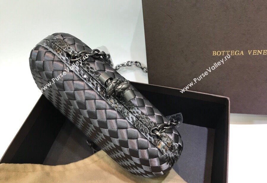 Bottega Veneta Small Silk Woven Knot Clutch with Snakeskin Trim Grey 2023 BV8651 (WT-231226050)