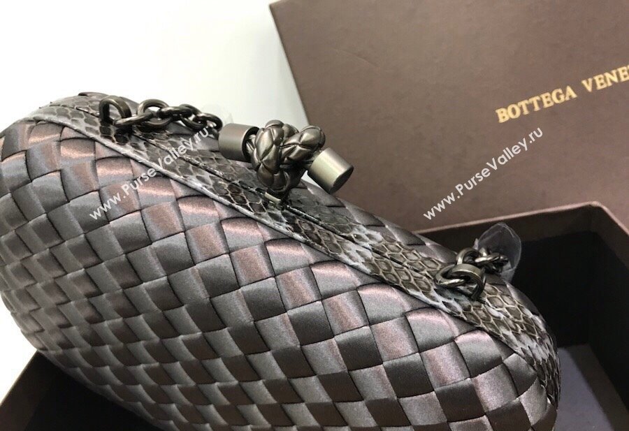 Bottega Veneta Small Silk Woven Knot Clutch with Snakeskin Trim Grey 2023 BV8651 (WT-231226050)