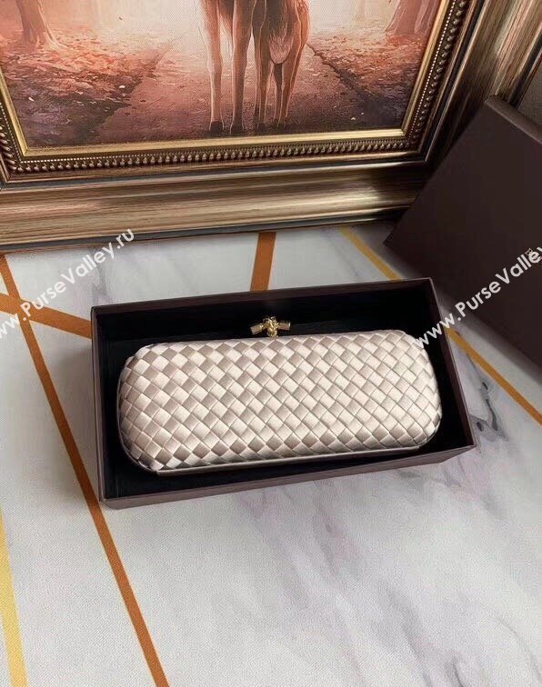 Bottega Veneta Stretch Box Knot Silk Woven Bag White 2023 BV8651 (WT-231226055)