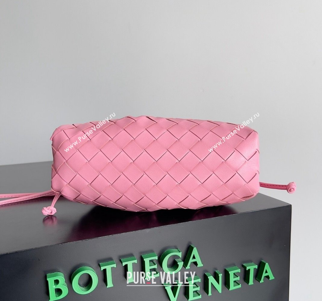 Bottega Veneta Mini Pouch Bag in Wide Intrecciato Leather Light Pink 2023 585852 (YX-231226014)