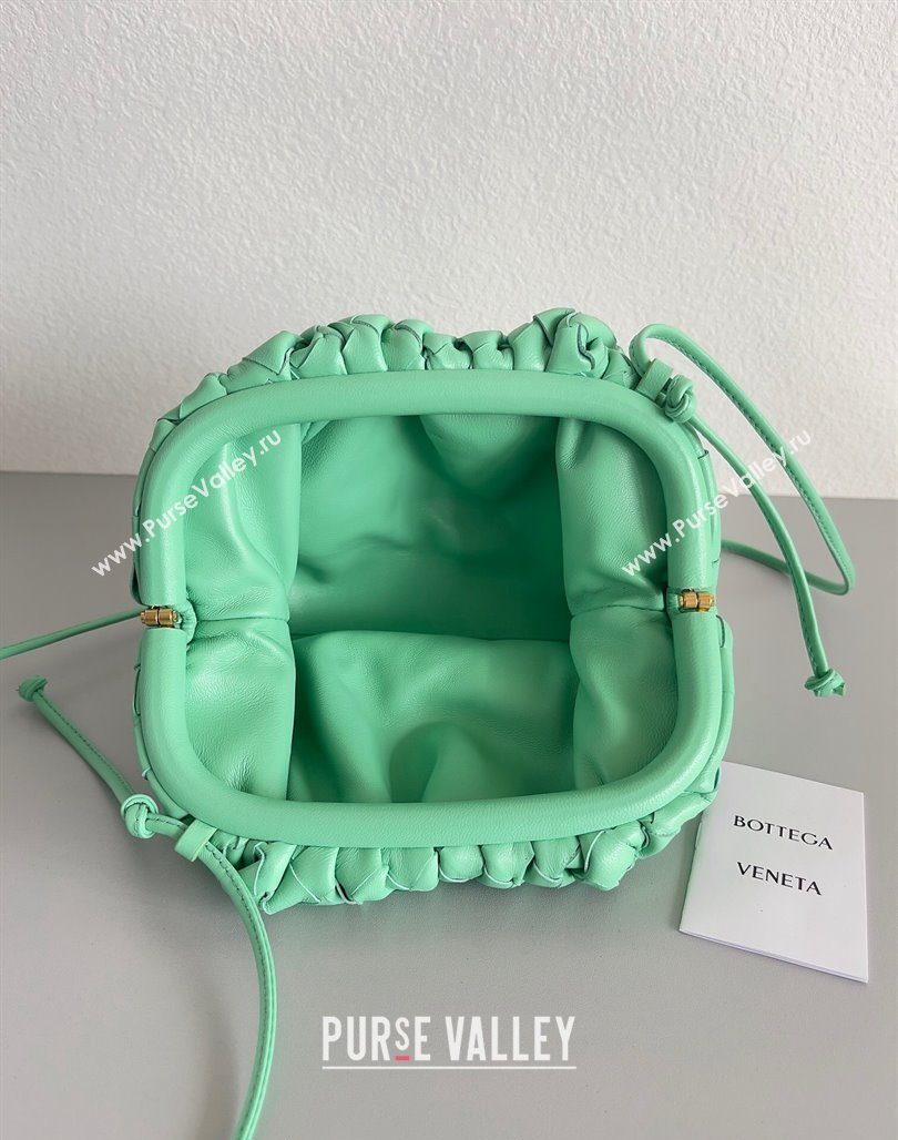 Bottega Veneta Mini Pouch Bag in Wide Intrecciato Leather Light Green 2023 585852 (YX-231226019)