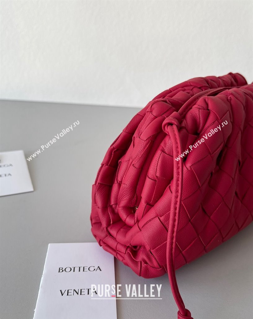 Bottega Veneta Mini Pouch Bag in Wide Intrecciato Leather Red 2023 585852 (YX-231226021)