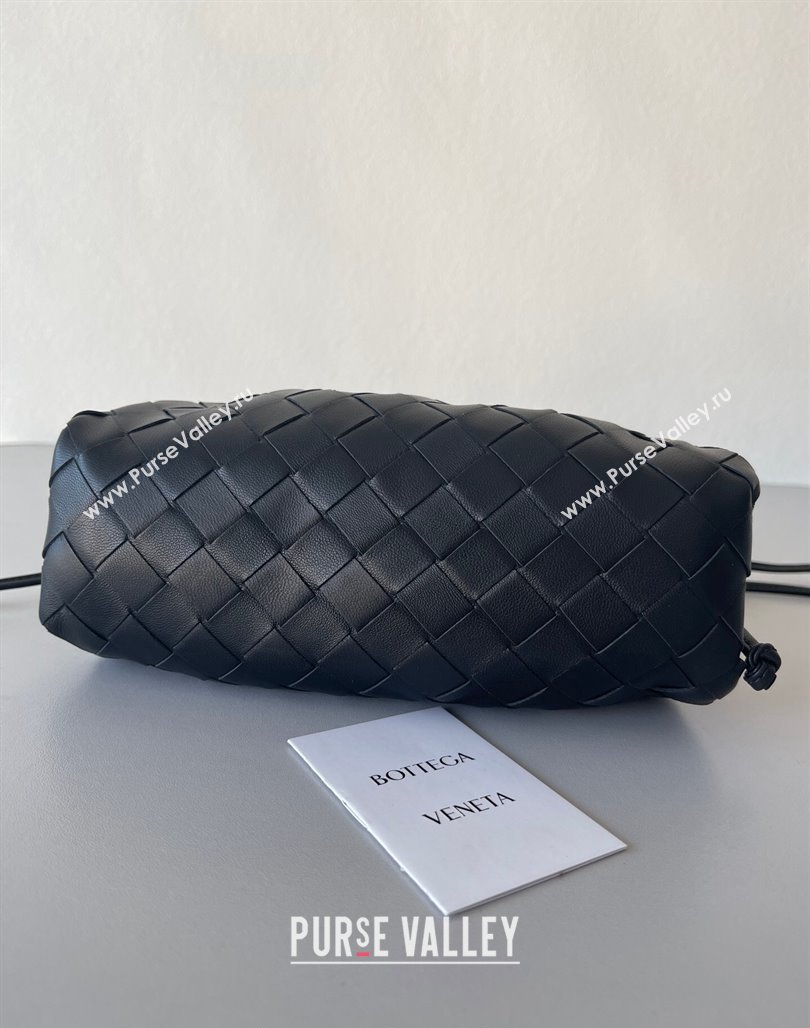 Bottega Veneta Mini Pouch Bag in Wide Intrecciato Leather Black 2023 585852 (YX-231226023)