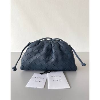 Bottega Veneta Mini Pouch Bag in Wide Intrecciato Leather Thunder Grey 2023 585852 (YX-231226026)