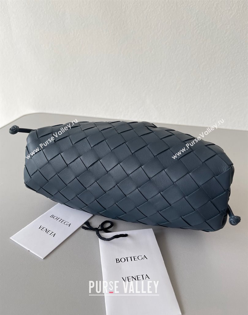 Bottega Veneta Mini Pouch Bag in Wide Intrecciato Leather Thunder Grey 2023 585852 (YX-231226026)