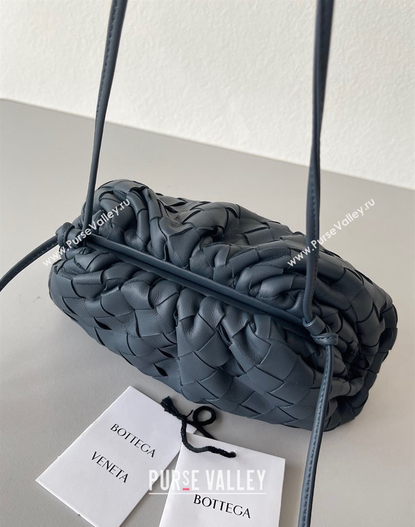 Bottega Veneta Mini Pouch Bag in Wide Intrecciato Leather Thunder Grey 2023 585852 (YX-231226026)