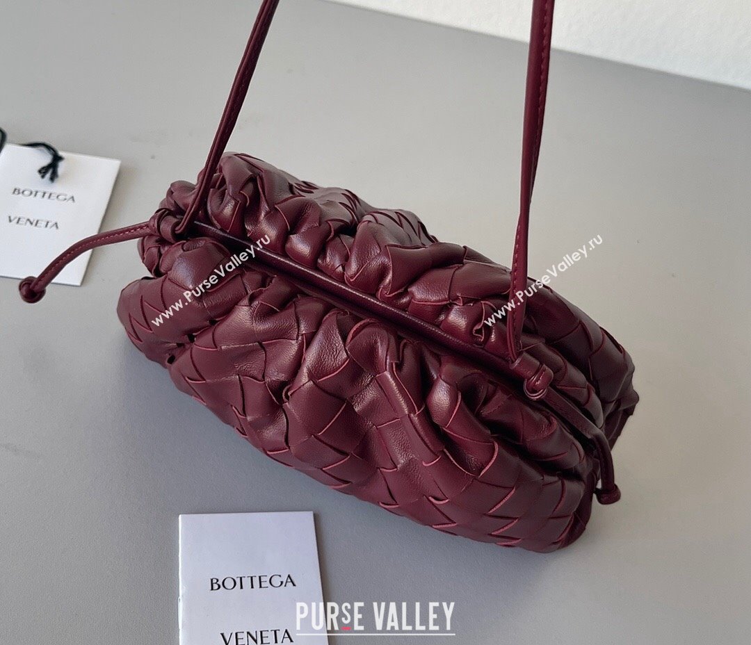 Bottega Veneta Mini Pouch Bag in Wide Intrecciato Leather Barolo Red 2023 585852 (YX-231226028)