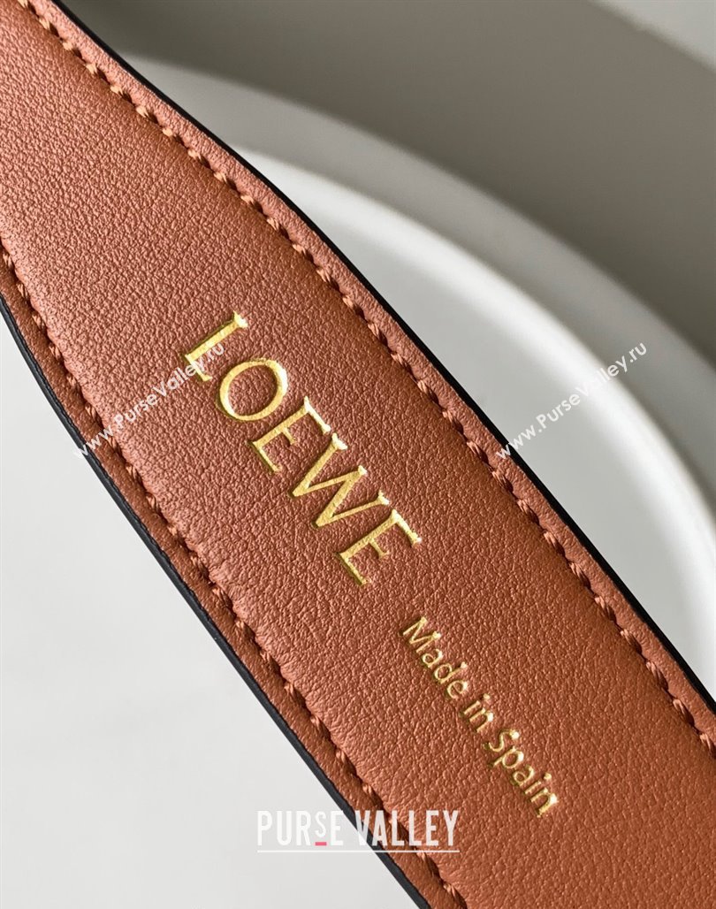 Loewe Branded short strap in classic calfskin 2x55.5cm 2023 (Ys-231229124)