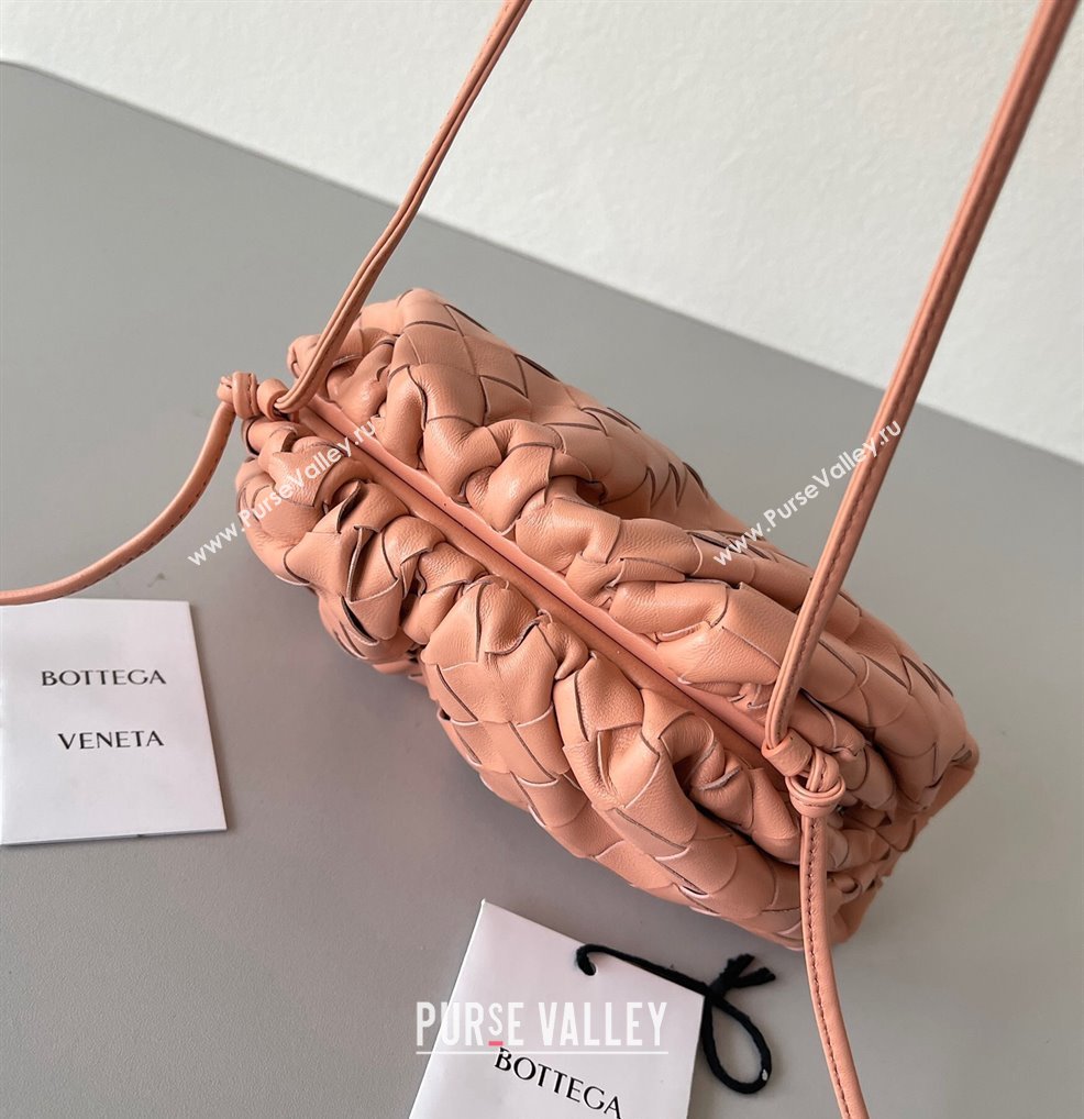 Bottega Veneta Mini Pouch Bag in Wide Intrecciato Leather Peachy Pink 2023 585852 (YX-231226030)