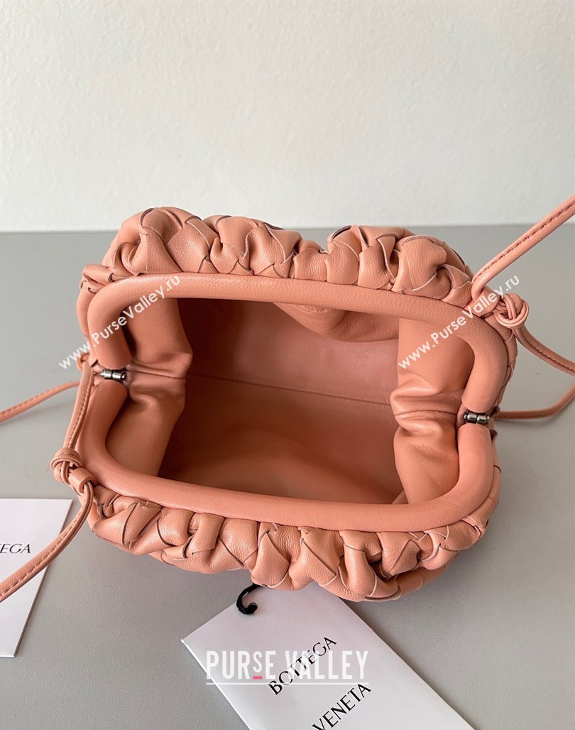 Bottega Veneta Mini Pouch Bag in Wide Intrecciato Leather Peachy Pink 2023 585852 (YX-231226030)