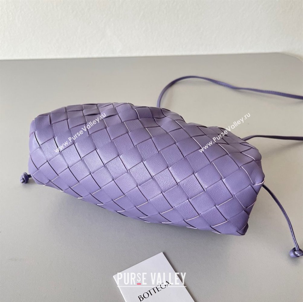 Bottega Veneta Mini Pouch Bag in Wide Intrecciato Leather Purple 2 2023 585852 (YX-231226031)