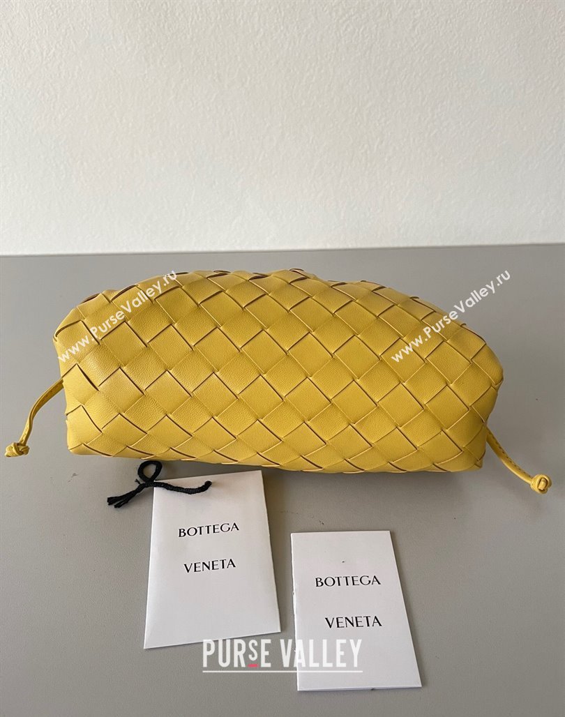 Bottega Veneta Mini Pouch Bag in Wide Intrecciato Leather Yellow 2023 585852 (YX-231226035)