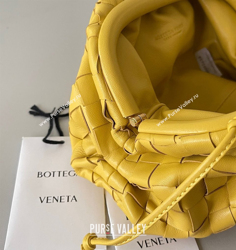 Bottega Veneta Mini Pouch Bag in Wide Intrecciato Leather Yellow 2023 585852 (YX-231226035)