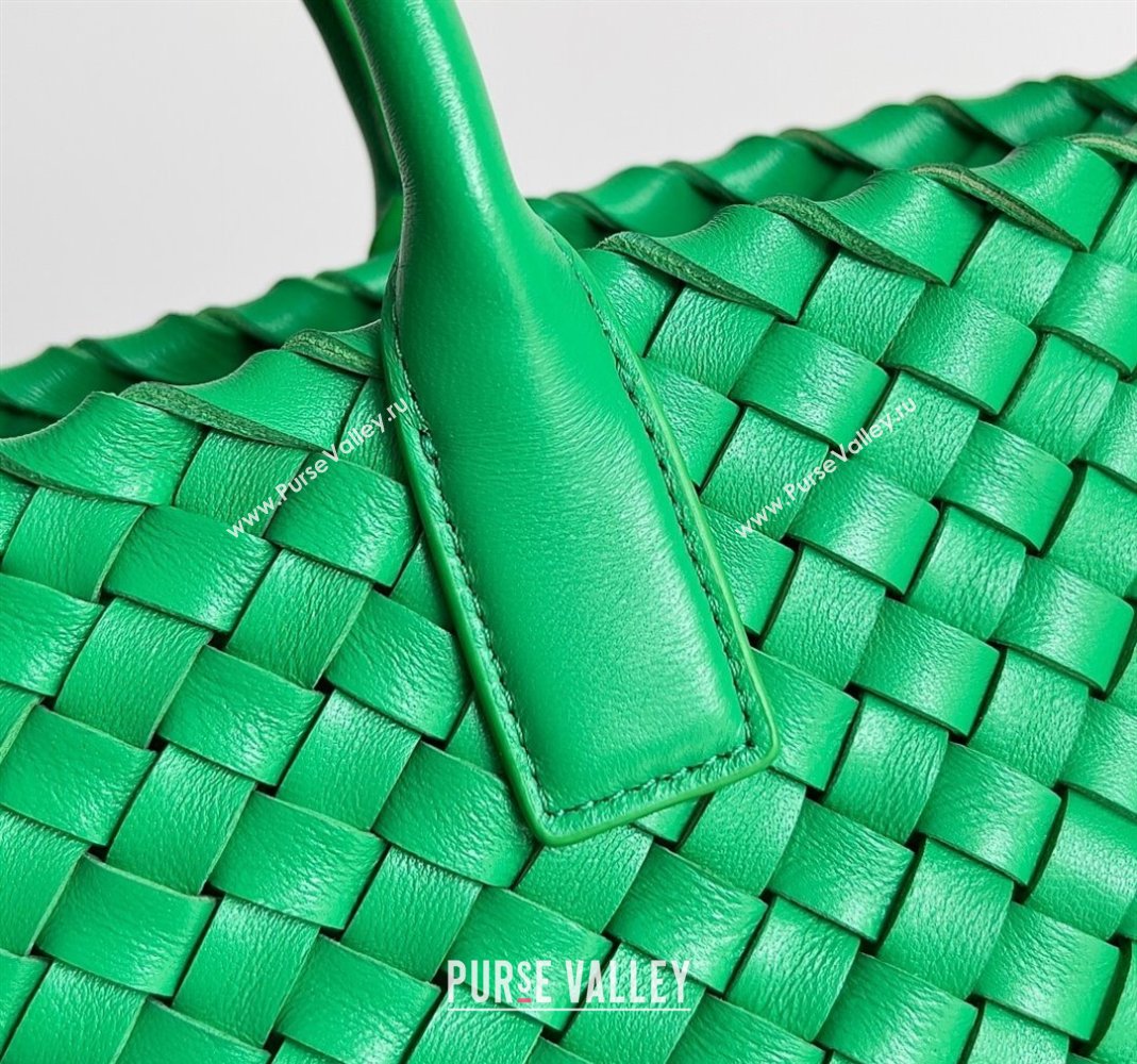 Bottega Veneta Mini Cabat Tote Bag in Intreccio Leather Parakeet Green 2023 709464 (YX-231225006)