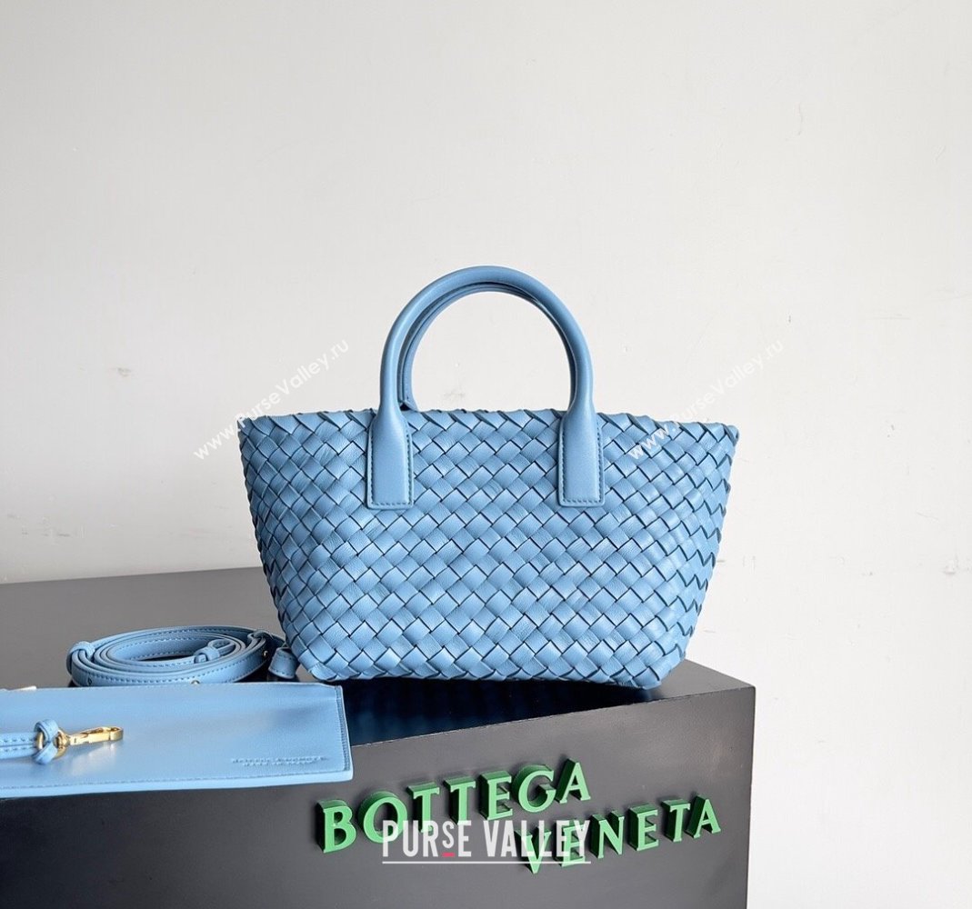 Bottega Veneta Mini Cabat Tote Bag in Intreccio Leather Windswept Blue 2023 709464 (YX-231225008)