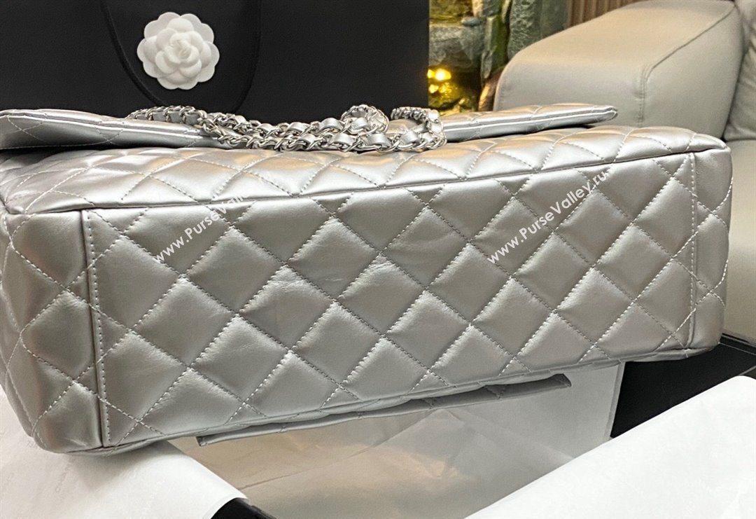 Chanel XL Airline Travel Flap Bag in Grained Leather All Silver 2023 1226 (yezi-2312260108)