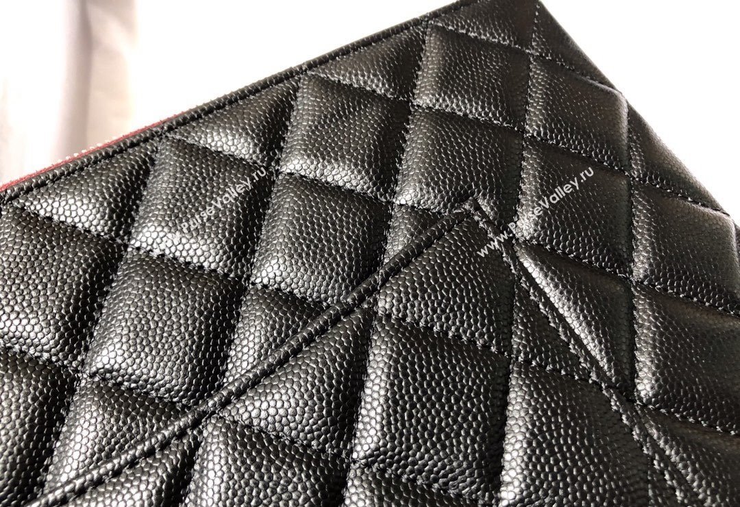 Chanel Quilted Grained Calfskin Pouch Black 2023 1226 (SSZ-231226068)