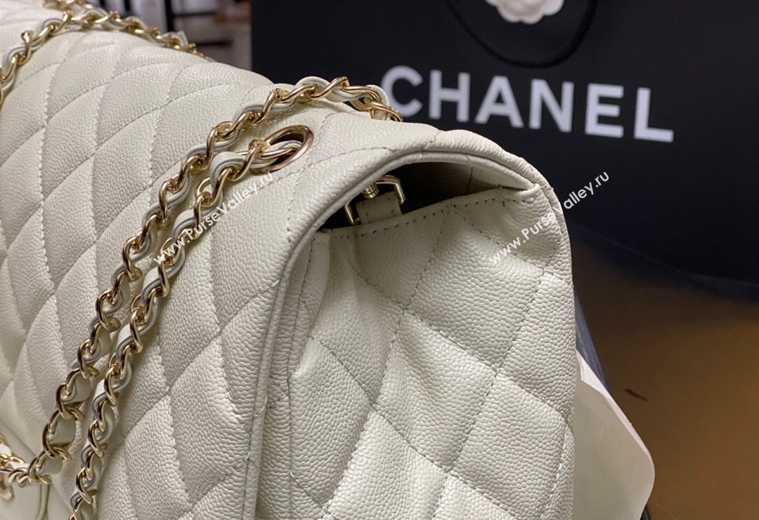 Chanel XL Airline Travel Flap Bag in Grained Leather White/Gold 2023 1226 (yezi-2312260111)