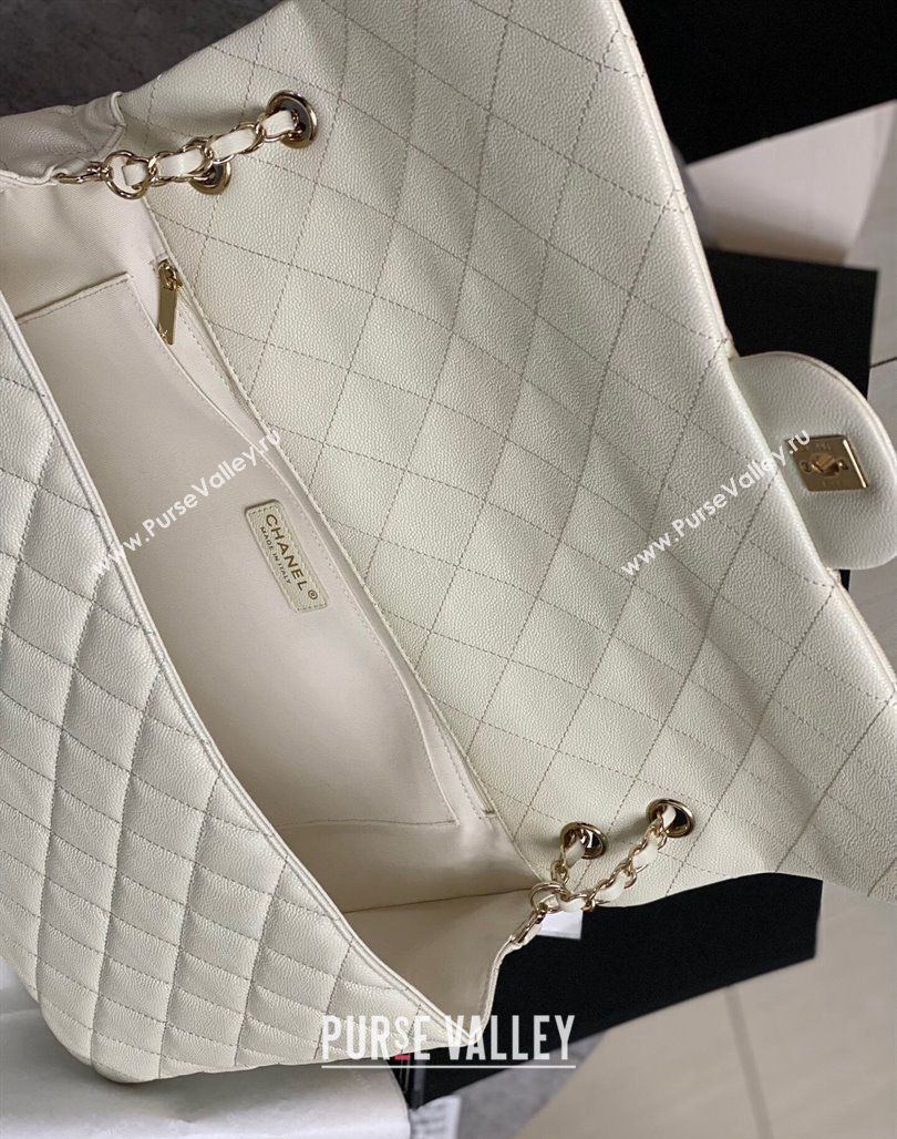 Chanel XL Airline Travel Flap Bag in Grained Leather White/Gold 2023 1226 (yezi-2312260111)