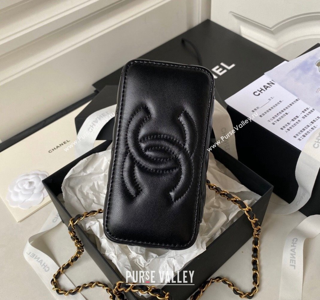 Chanel Quilted Lambskin Clutch with Chain Top Handle and Crystals AP3663 Black 2023 (yezi-231226071)