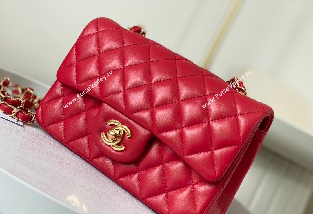 Chanel Lambskin Classic Mini Flap Bag A69900 Red/Gold 2023 (sm-2312260137)