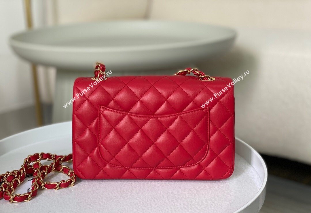 Chanel Lambskin Classic Mini Flap Bag A69900 Red/Gold 2023 (sm-2312260137)