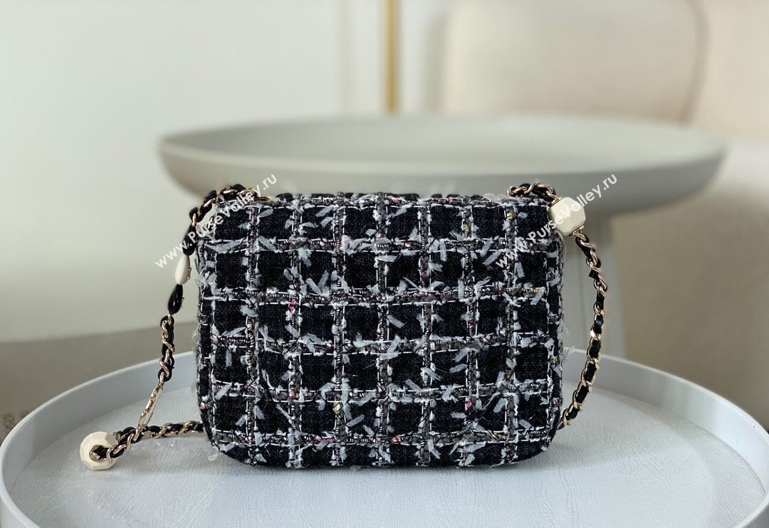 Chanel Tweed Mini Flap Bag with Enamel Heart Charm AS3782 Black 2023 TOP (SM-240117053)