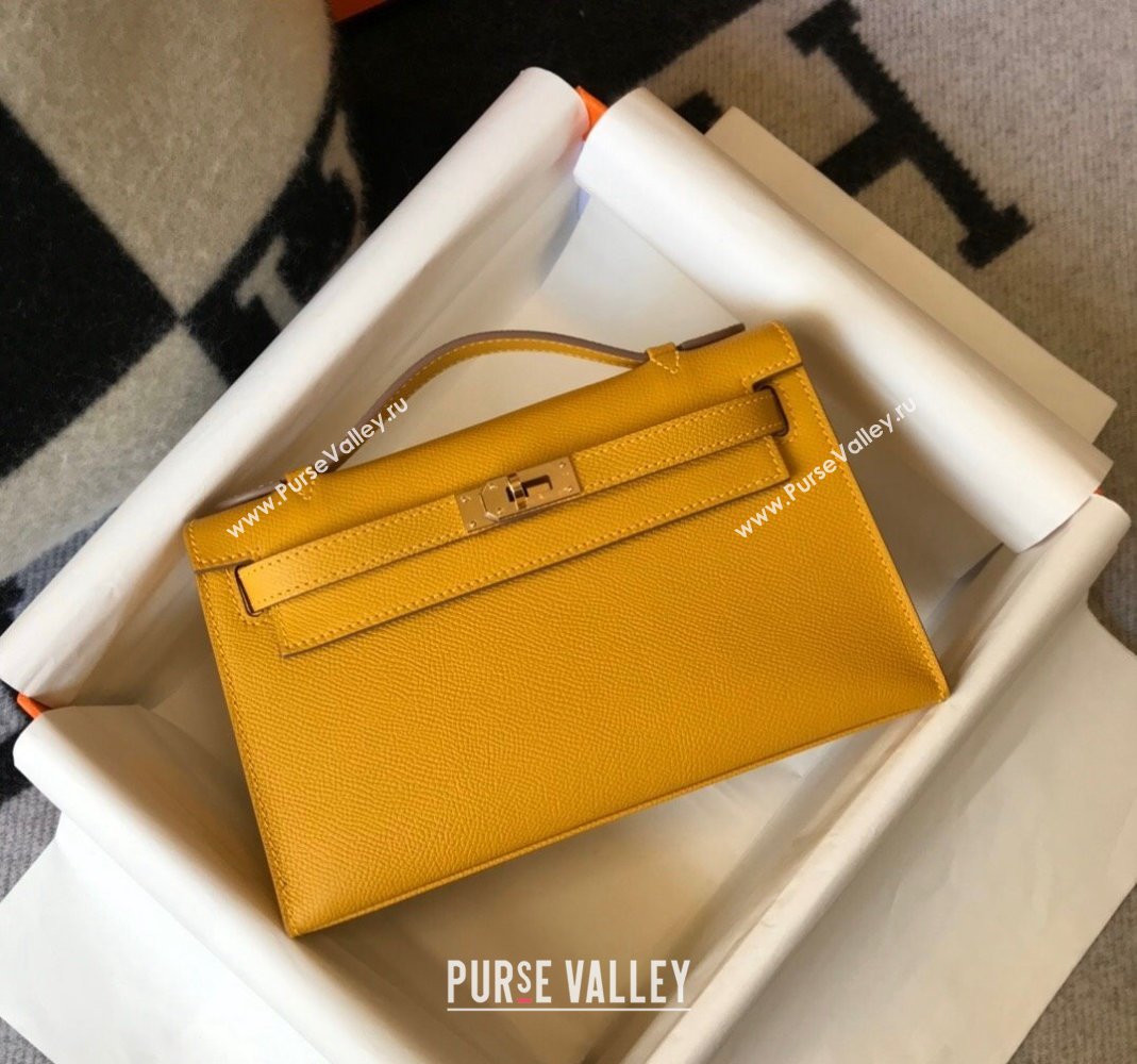 Hermes Mini Kelly Pochette Bag 22cm in Epsom Leather Amber Yellow 2024 (Half Handmade) (FL-240117121)