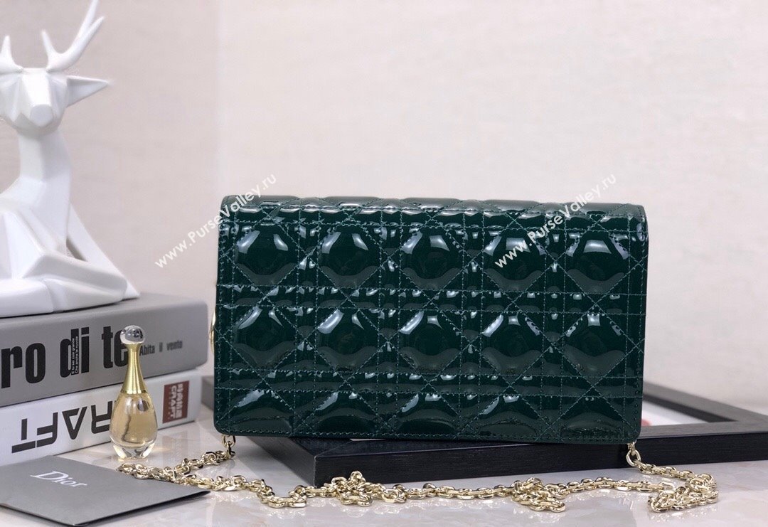 Dior Lady Dior Pouch in Patent Cannage Calfskin Green 2024 (XXG-240118066)