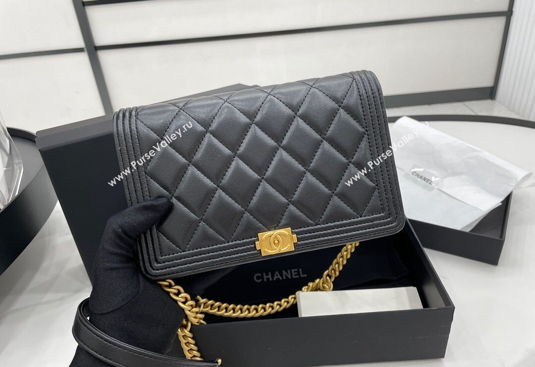 Chanel Lambskin Boy Chanel Wallet On Chain Bag WOC Black/Gold 2024 (yezi-240117063)