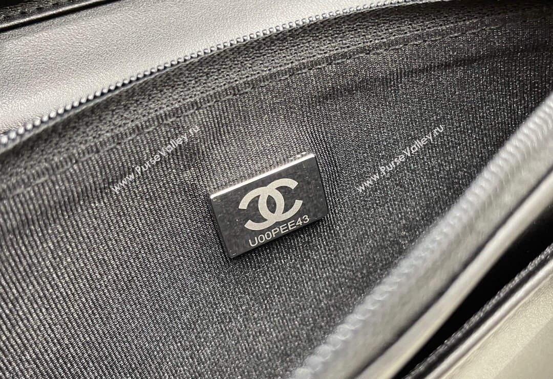 Chanel Grained Calfskin Boy Chanel Wallet On Chain Bag WOC Black/Silver 2024 (yezi-240117065)