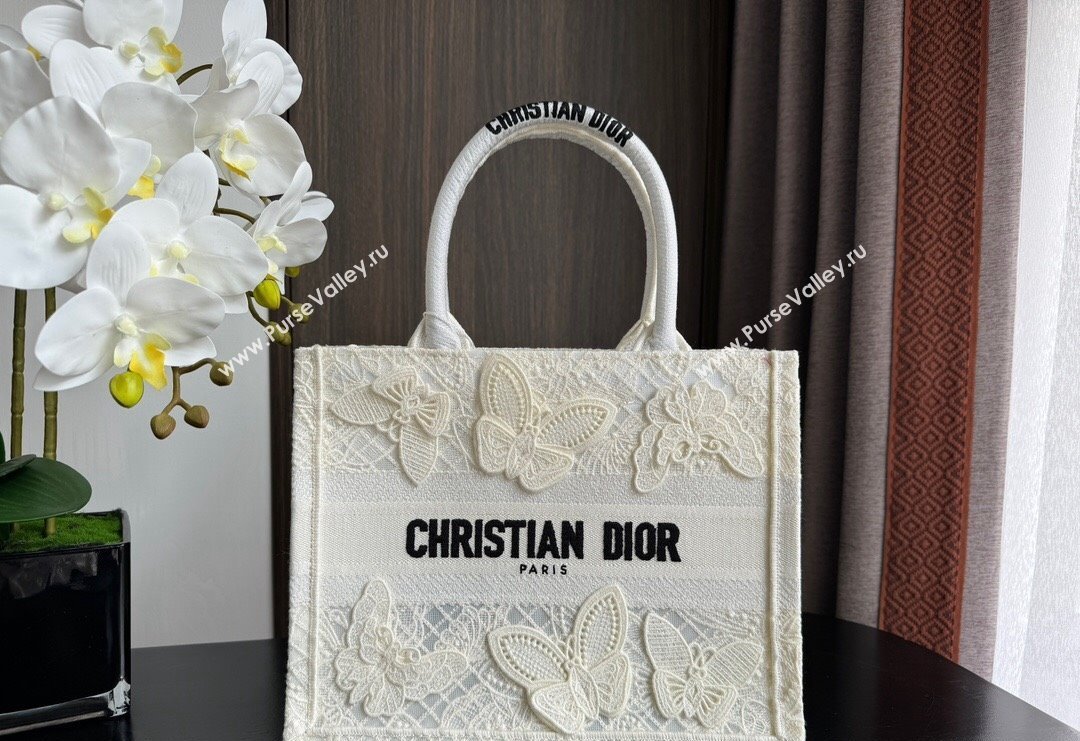 Dior Small Book Tote Bag in Transparent Mesh Embroidered with White 3D Macrame-Effect D-Lace Motif 2024 (BF-240118054)